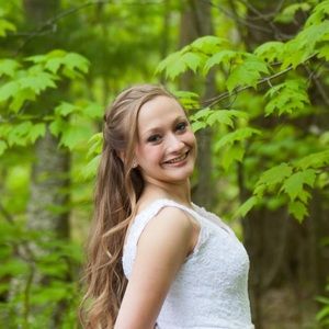 Meet your Posher, Rebecca